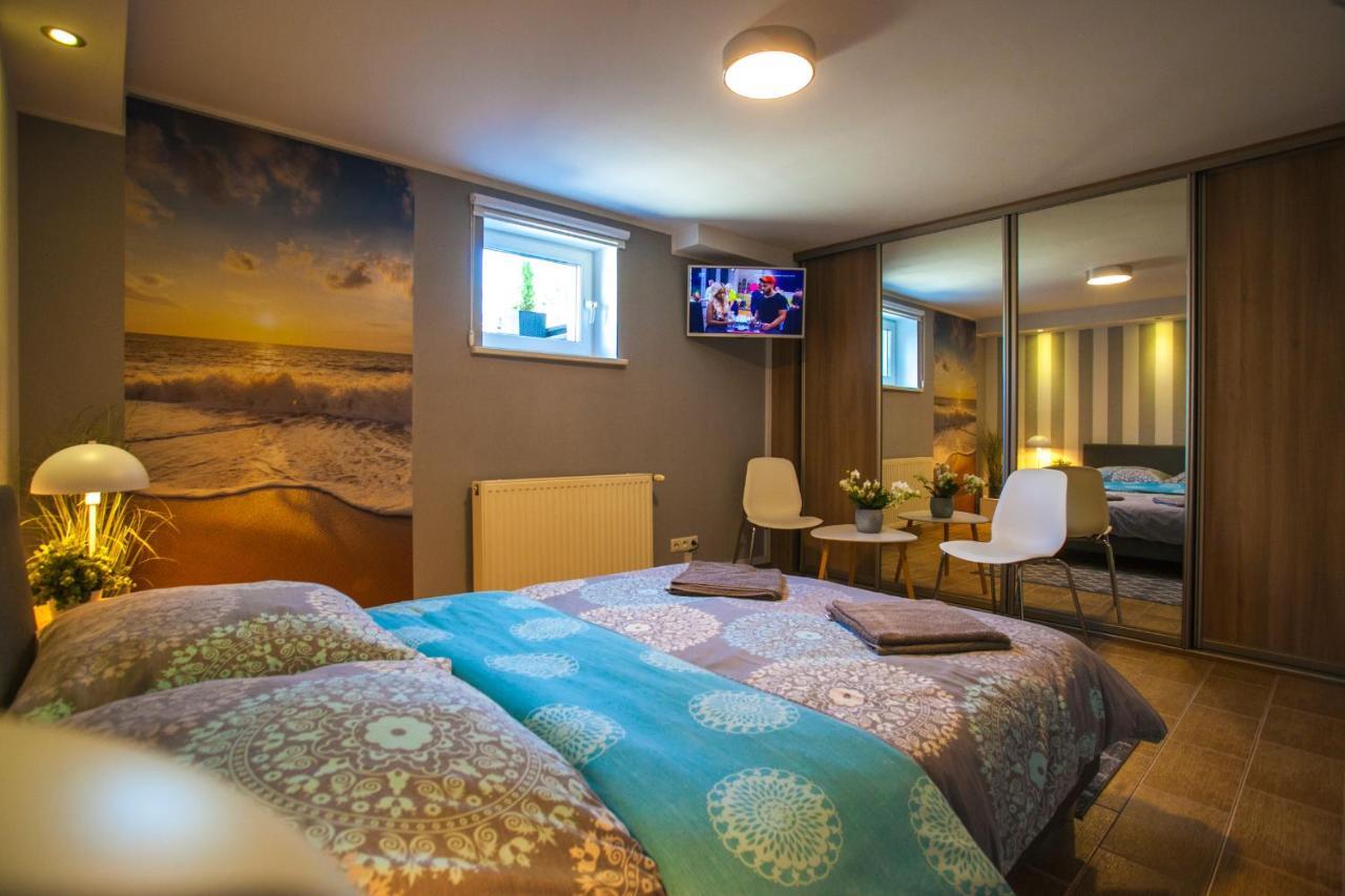 Noclegi Miodowa Near By The Beach Gdynia - Orlowo Exterior foto
