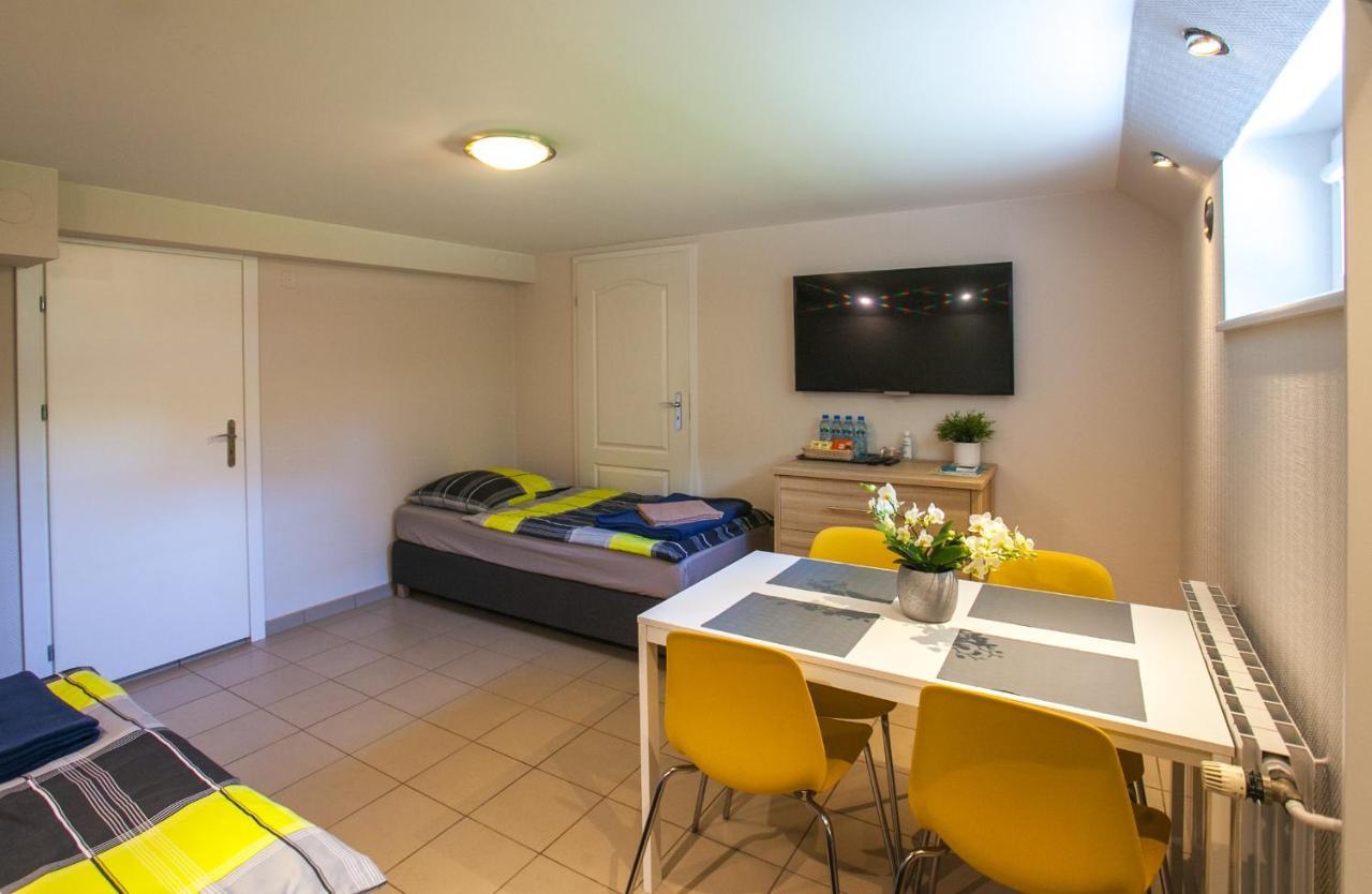 Noclegi Miodowa Near By The Beach Gdynia - Orlowo Exterior foto