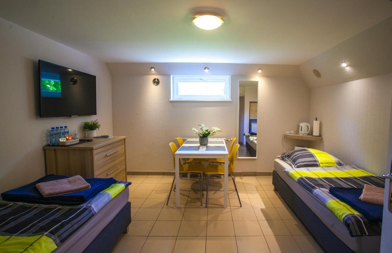 Noclegi Miodowa Near By The Beach Gdynia - Orlowo Exterior foto